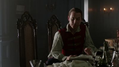 OUTLANDER_-_E1X06_THE_GARRISON_COMMANDER_1547.jpg