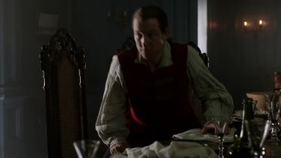OUTLANDER_-_E1X06_THE_GARRISON_COMMANDER_1550.jpg
