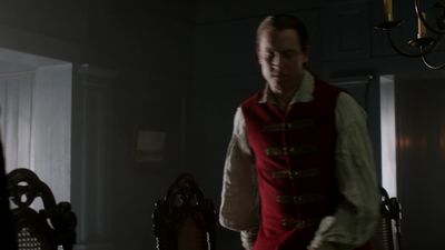 OUTLANDER_-_E1X06_THE_GARRISON_COMMANDER_1554.jpg