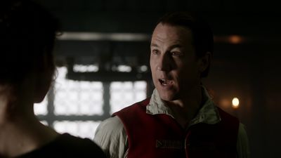 OUTLANDER_-_E1X06_THE_GARRISON_COMMANDER_1594.jpg