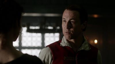 OUTLANDER_-_E1X06_THE_GARRISON_COMMANDER_1598.jpg