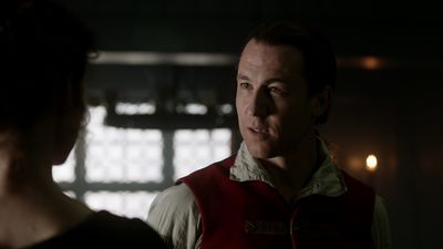 OUTLANDER_-_E1X06_THE_GARRISON_COMMANDER_1605.jpg