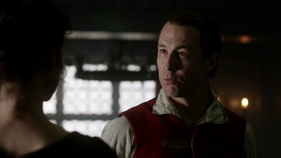OUTLANDER_-_E1X06_THE_GARRISON_COMMANDER_1617.jpg