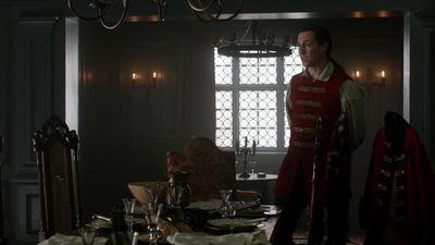 OUTLANDER_-_E1X06_THE_GARRISON_COMMANDER_1637.jpg