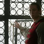 OUTLANDER_-_E1X06_THE_GARRISON_COMMANDER_0926.jpg
