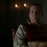 OUTLANDER_-_E1X06_THE_GARRISON_COMMANDER_1070.jpg