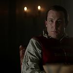 OUTLANDER_-_E1X06_THE_GARRISON_COMMANDER_1073.jpg