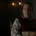 OUTLANDER_-_E1X06_THE_GARRISON_COMMANDER_1109.jpg