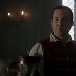 OUTLANDER_-_E1X06_THE_GARRISON_COMMANDER_1322.jpg