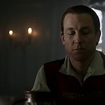 OUTLANDER_-_E1X06_THE_GARRISON_COMMANDER_1380.jpg