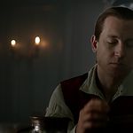 OUTLANDER_-_E1X06_THE_GARRISON_COMMANDER_1385.jpg