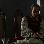 OUTLANDER_-_E1X06_THE_GARRISON_COMMANDER_1493.jpg