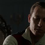 OUTLANDER_-_E1X06_THE_GARRISON_COMMANDER_1501.jpg
