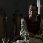OUTLANDER_-_E1X06_THE_GARRISON_COMMANDER_1531.jpg