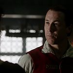 OUTLANDER_-_E1X06_THE_GARRISON_COMMANDER_1622.jpg