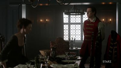 OUTLANDER_-_E1X06_THE_GARRISON_COMMANDER_1686.jpg