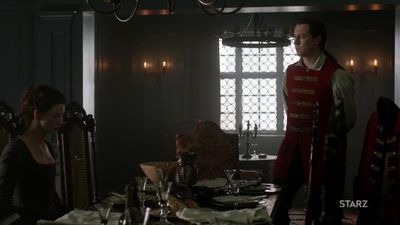 OUTLANDER_-_E1X06_THE_GARRISON_COMMANDER_1688.jpg