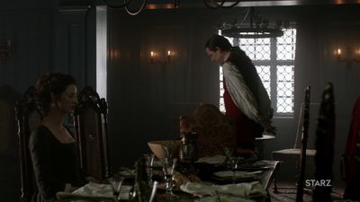 OUTLANDER_-_E1X06_THE_GARRISON_COMMANDER_1704.jpg