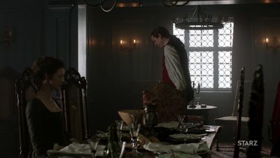 OUTLANDER_-_E1X06_THE_GARRISON_COMMANDER_1705.jpg
