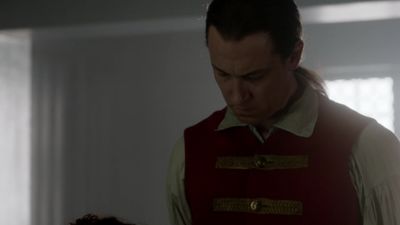 OUTLANDER_-_E1X06_THE_GARRISON_COMMANDER_1744.jpg