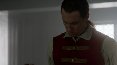 OUTLANDER_-_E1X06_THE_GARRISON_COMMANDER_1746.jpg