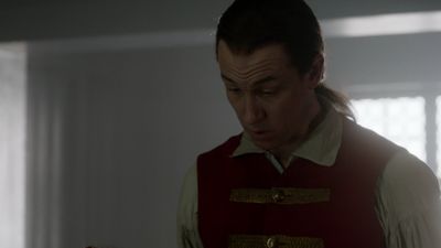 OUTLANDER_-_E1X06_THE_GARRISON_COMMANDER_1755.jpg