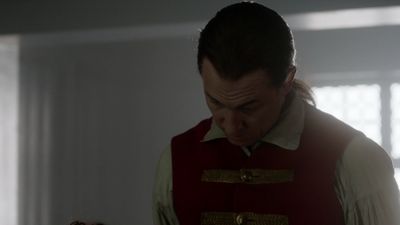 OUTLANDER_-_E1X06_THE_GARRISON_COMMANDER_1760.jpg
