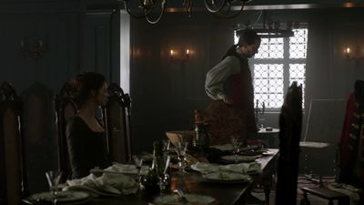 OUTLANDER_-_E1X06_THE_GARRISON_COMMANDER_1797.jpg