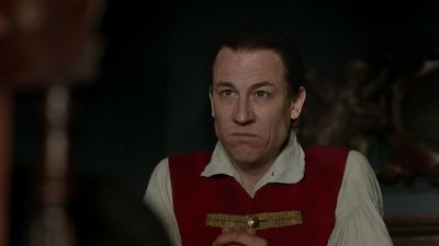 OUTLANDER_-_E1X06_THE_GARRISON_COMMANDER_1810.jpg