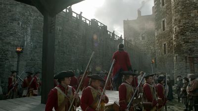 OUTLANDER_-_E1X06_THE_GARRISON_COMMANDER_1876.jpg
