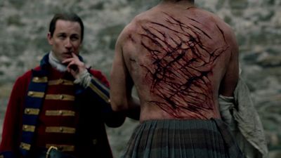 OUTLANDER_-_E1X06_THE_GARRISON_COMMANDER_1900.jpg