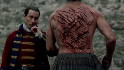 OUTLANDER_-_E1X06_THE_GARRISON_COMMANDER_1902.jpg