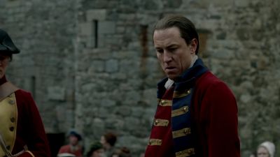 OUTLANDER_-_E1X06_THE_GARRISON_COMMANDER_1909.jpg