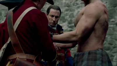 OUTLANDER_-_E1X06_THE_GARRISON_COMMANDER_1922.jpg