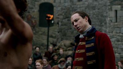OUTLANDER_-_E1X06_THE_GARRISON_COMMANDER_1932.jpg