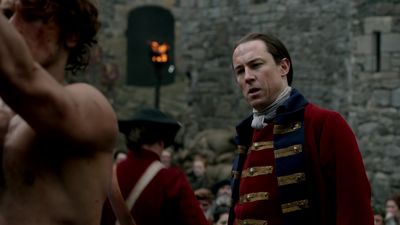 OUTLANDER_-_E1X06_THE_GARRISON_COMMANDER_1936.jpg