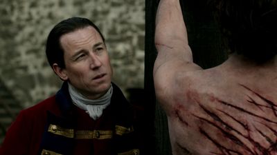 OUTLANDER_-_E1X06_THE_GARRISON_COMMANDER_1994.jpg