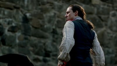 OUTLANDER_-_E1X06_THE_GARRISON_COMMANDER_2034.jpg