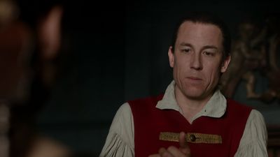 OUTLANDER_-_E1X06_THE_GARRISON_COMMANDER_2044.jpg
