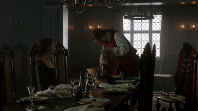 OUTLANDER_-_E1X06_THE_GARRISON_COMMANDER_2075.jpg