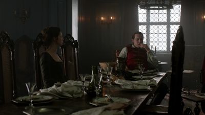 OUTLANDER_-_E1X06_THE_GARRISON_COMMANDER_2101.jpg