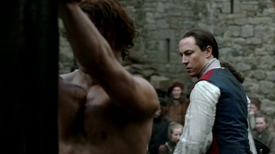 OUTLANDER_-_E1X06_THE_GARRISON_COMMANDER_2133.jpg