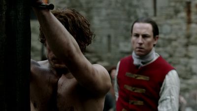 OUTLANDER_-_E1X06_THE_GARRISON_COMMANDER_2145.jpg