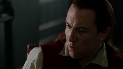 OUTLANDER_-_E1X06_THE_GARRISON_COMMANDER_2171.jpg
