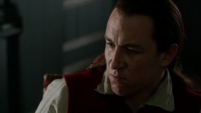OUTLANDER_-_E1X06_THE_GARRISON_COMMANDER_2177.jpg