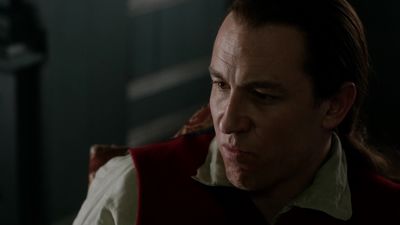 OUTLANDER_-_E1X06_THE_GARRISON_COMMANDER_2197.jpg