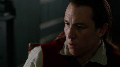 OUTLANDER_-_E1X06_THE_GARRISON_COMMANDER_2201.jpg