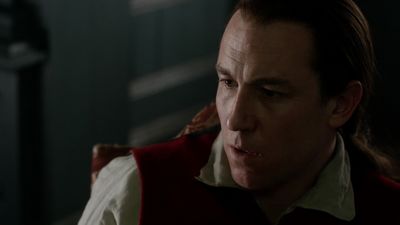 OUTLANDER_-_E1X06_THE_GARRISON_COMMANDER_2203.jpg