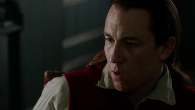 OUTLANDER_-_E1X06_THE_GARRISON_COMMANDER_2208.jpg