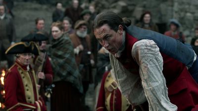 OUTLANDER_-_E1X06_THE_GARRISON_COMMANDER_2267.jpg